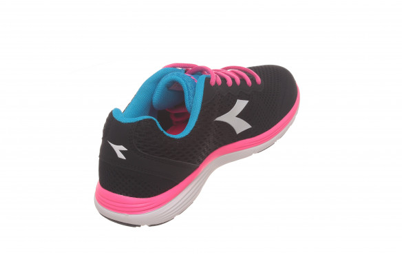 DIADORA SWAN_MOBILE-PIC3