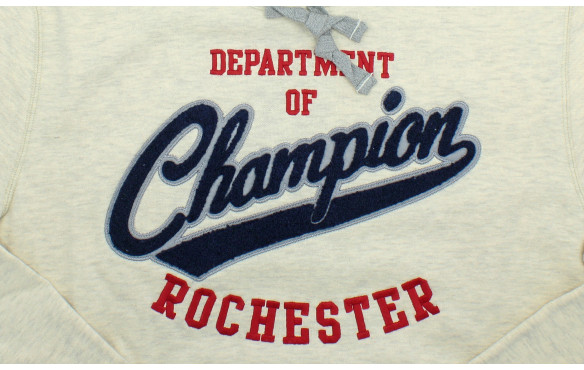 CHAMPION VARSITY FALL FLEECE_MOBILE-PIC5